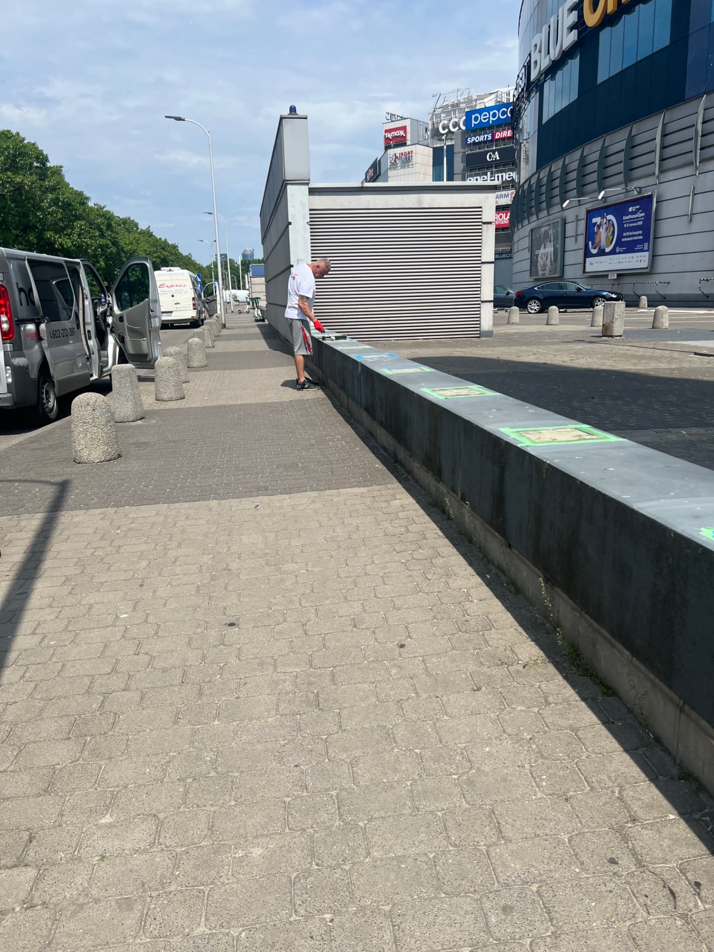 Konstrukcja podestu i prace zewnętrzne — zdjęcie 6