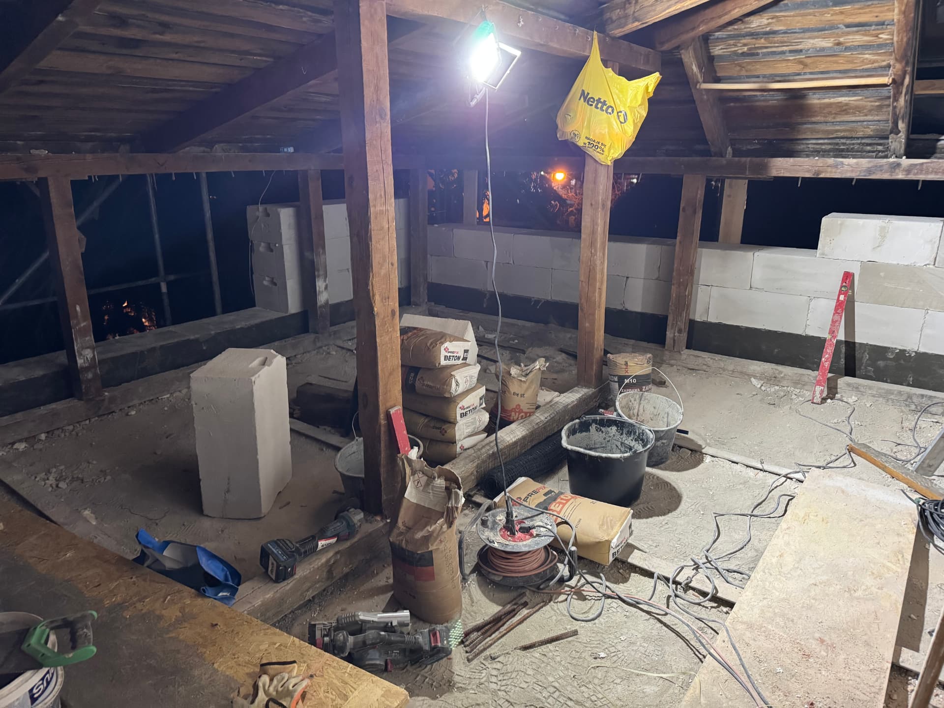 Instalacje i wzmocnienia — zdjęcie 2